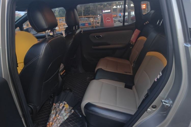 Used AION Y 2022 70 Enjoyment Edition Lithium Iron Phosphate Interior 4