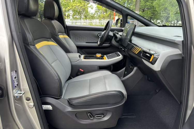 Used AION Y 2022 80 Intelligent Driving Version Interior 6