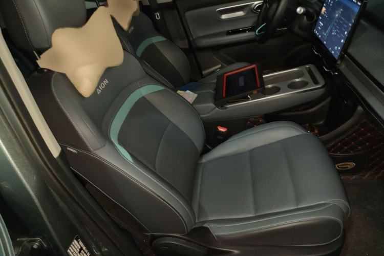 Used AION Y 2022 Plus 70 Smart Edition Interior 6