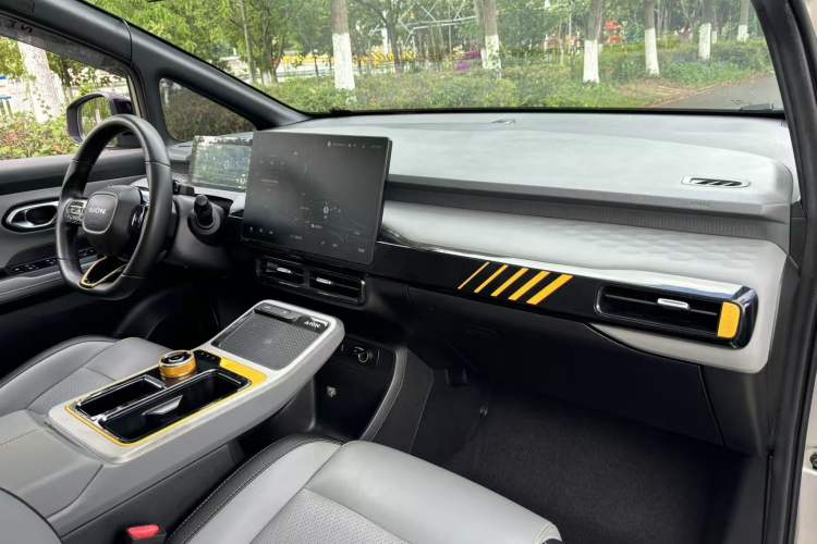 Used AION Y 2022 80 Intelligent Driving Version Interior 7