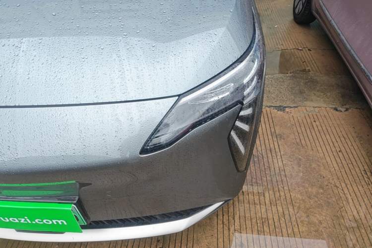 Used AION Y 2022 Plus 70 Smart Edition Left Front Headlight