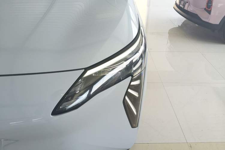 Used AION Y 2022 Plus 80 Smart Edition Left Front Headlight