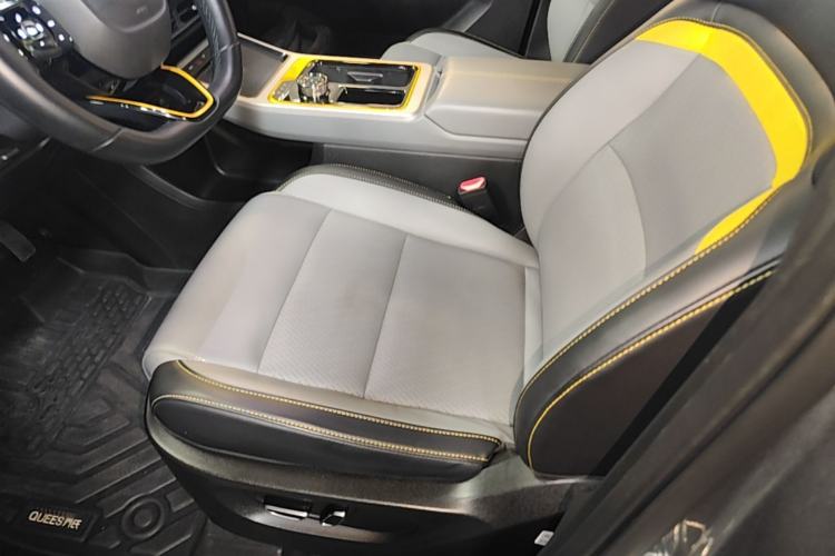 Used AION Y 2022 70 Tech Edition Lithium Iron Phosphate Left Front Seat