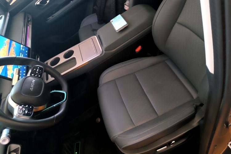 Used AION Y 2022 Plus 70 Smart Edition Left Front Seat