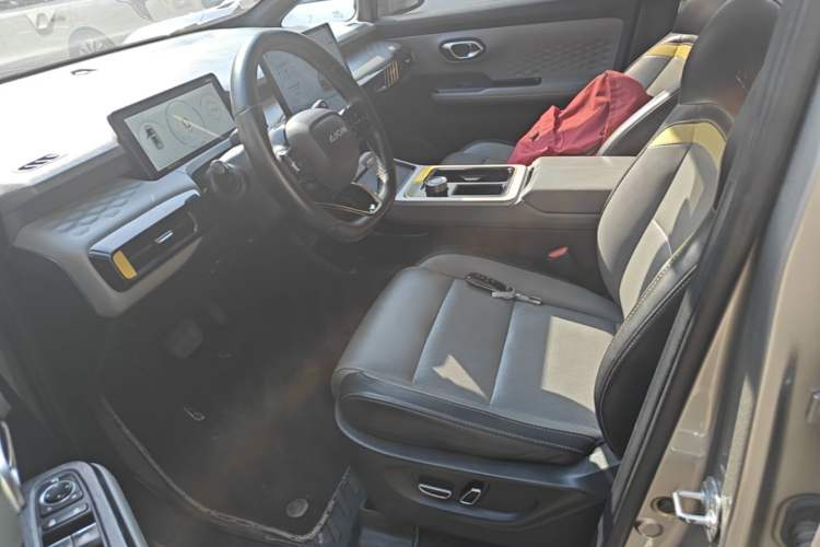 Used AION Y 2022 70 Intelligent Edition Lithium Iron Phosphate Left Front Seat