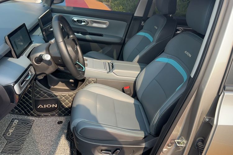 Used AION Y 2022 Plus 70 Smart Edition Left Front Seat