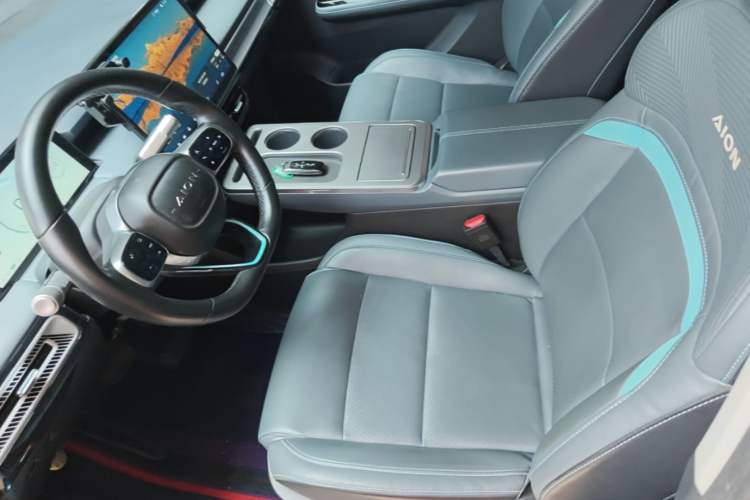 Used AION Y 2022 Plus 70 Smart Edition Left Front Seat