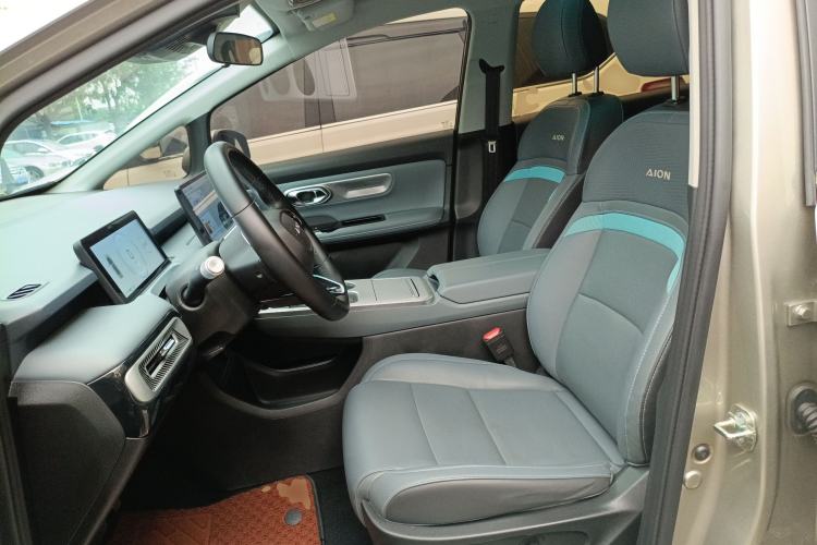 Used AION Y 2022 Plus 70 Smart Edition Left Front Seat