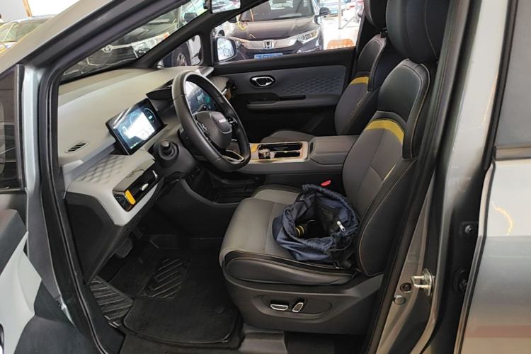 Used AION Y 2022 70 Intelligent Edition Lithium Iron Phosphate Left Front Seat