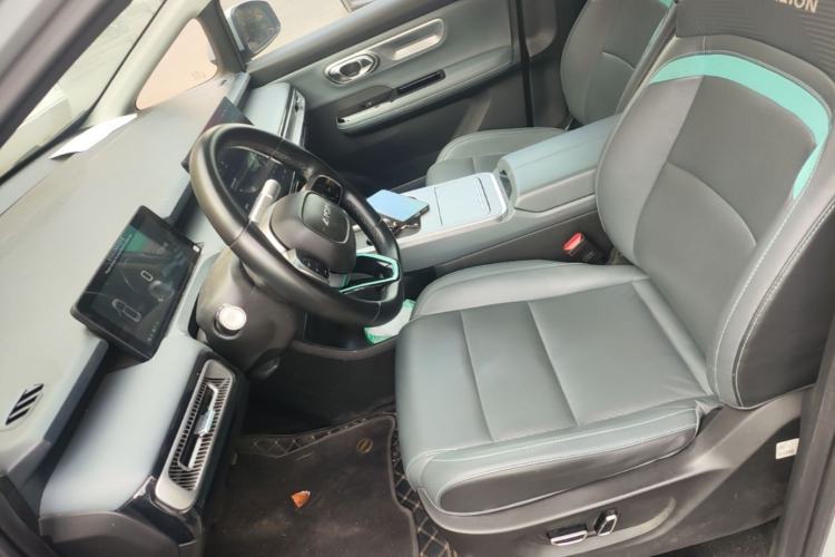 Used AION Y 2022 Plus 70 Smart Edition Left Front Seat