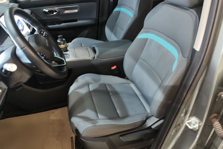 Used AION Y 2022 Plus 70 Enjoy Edition Left Front Seat