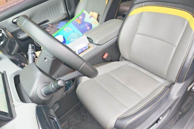 Used AION Y 2022 70 Intelligent Edition Lithium Iron Phosphate Left Front Seat