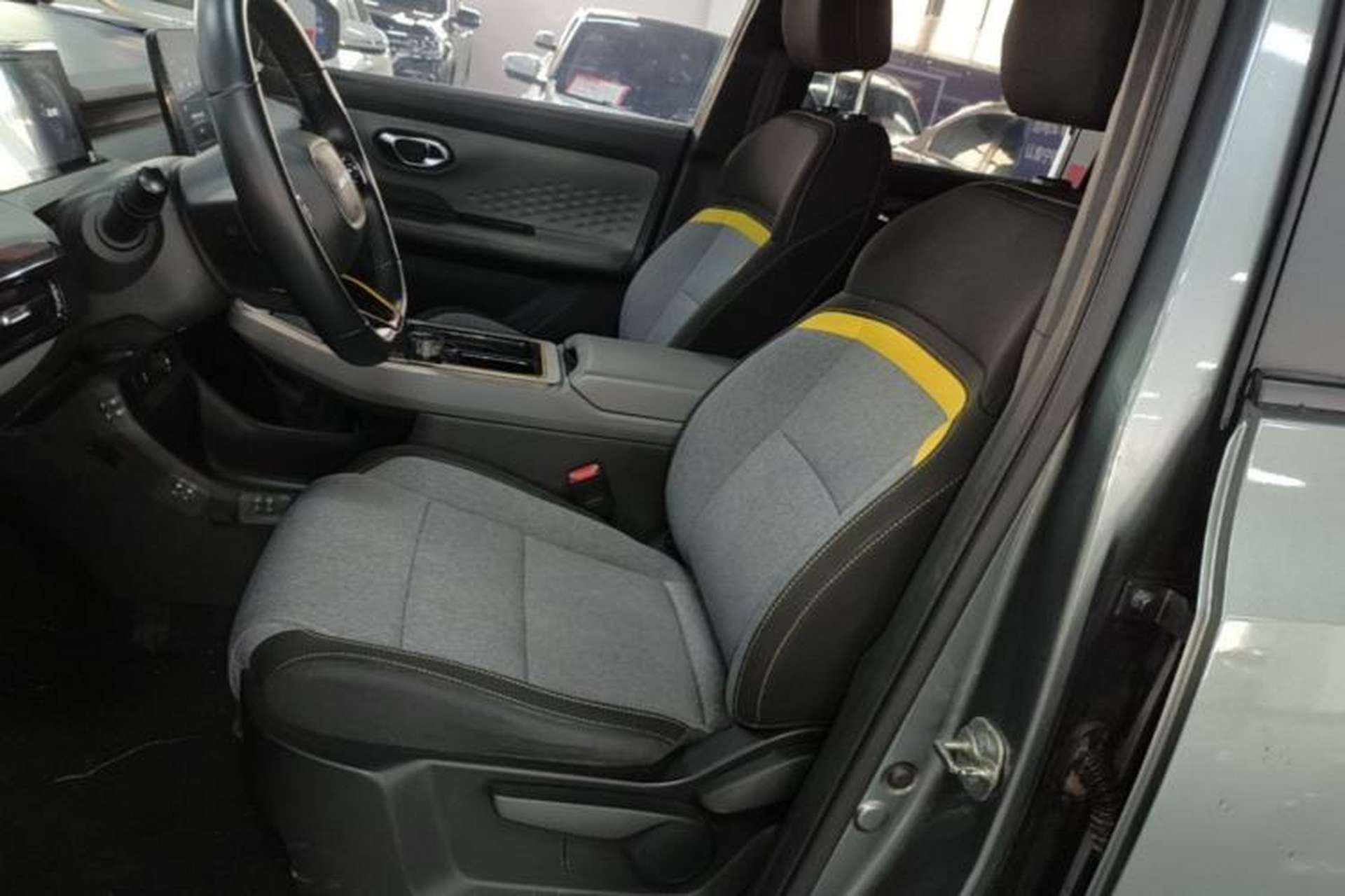 Used AION Y 2022 70 Enjoyment Edition Lithium Iron Phosphate Left Front Seat