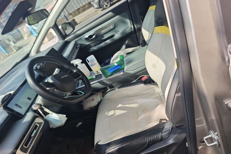 Used AION Y 2022 Plus 80 Smart Edition Left Front Seat