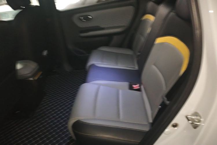 Used AION Y 2022 70 Intelligent Edition Lithium Iron Phosphate Left Rear Seat