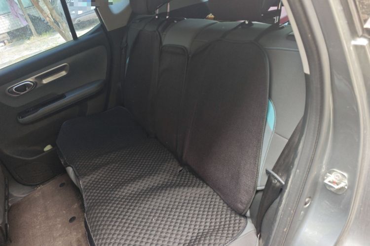Used AION Y 2022 Plus 80 Enjoy Edition Left Rear Seat