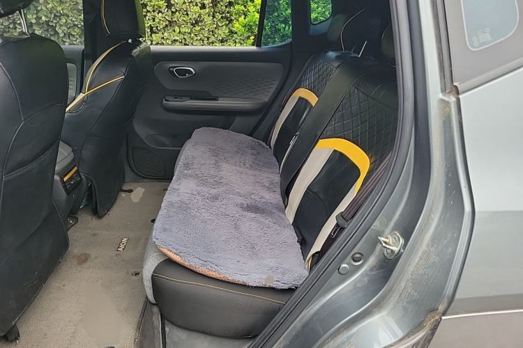 Used AION Y 2022 70 Enjoyment Edition Lithium Iron Phosphate Left Rear Seat