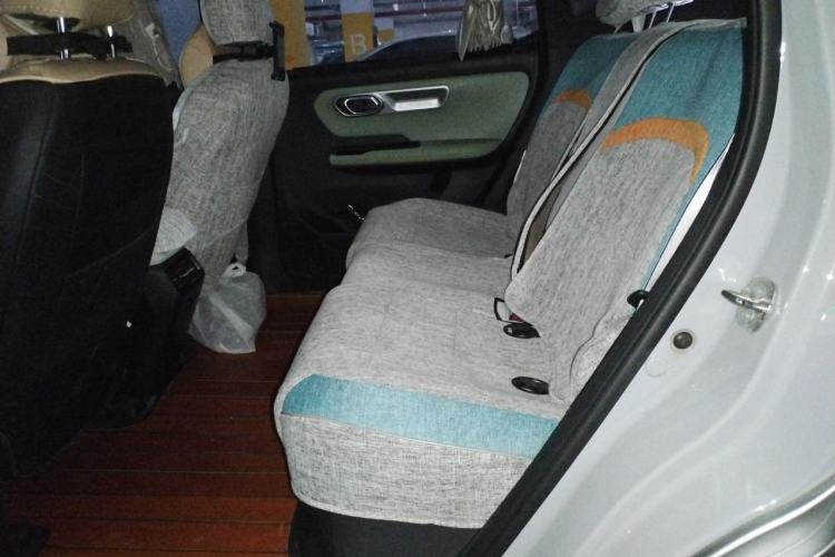 Used AION Y 2022 Plus 80 Enjoy Edition Left Rear Seat