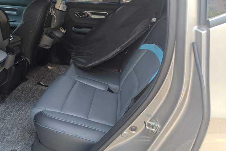Used AION Y 2022 Plus 70 Smart Edition Left Rear Seat