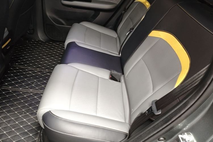 Used AION Y 2022 70 Intelligent Edition Lithium Iron Phosphate Left Rear Seat