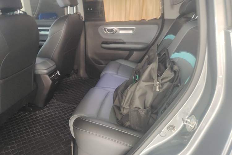 Used AION Y 2022 Plus 70 Smart Edition Left Rear Seat