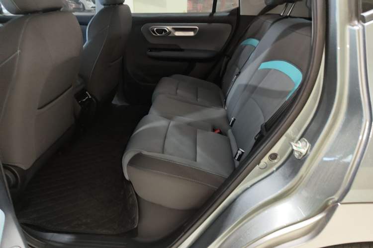 Used AION Y 2022 Plus 70 Enjoy Edition Left Rear Seat