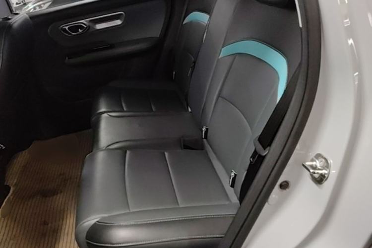 Used AION Y 2022 Plus 70 Smart Edition Left Rear Seat