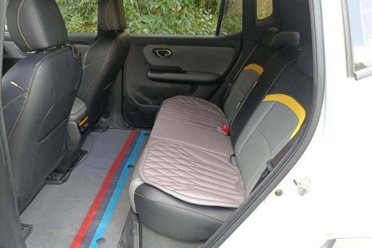 Used AION Y 2022 70 Enjoyment Edition Lithium Iron Phosphate Left Rear Seat