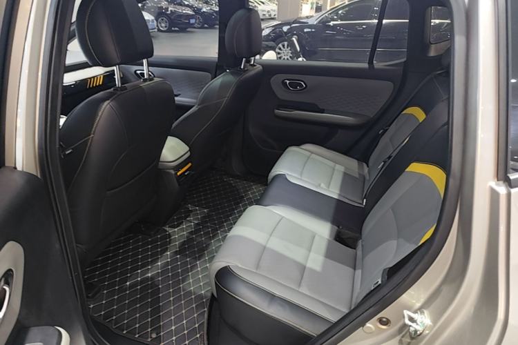 Used AION Y 2022 70 Intelligent Edition Lithium Iron Phosphate Left Rear Seat