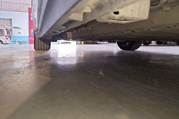 Used AION Y 2022 Plus 70 Smart Edition Left Side Sill
