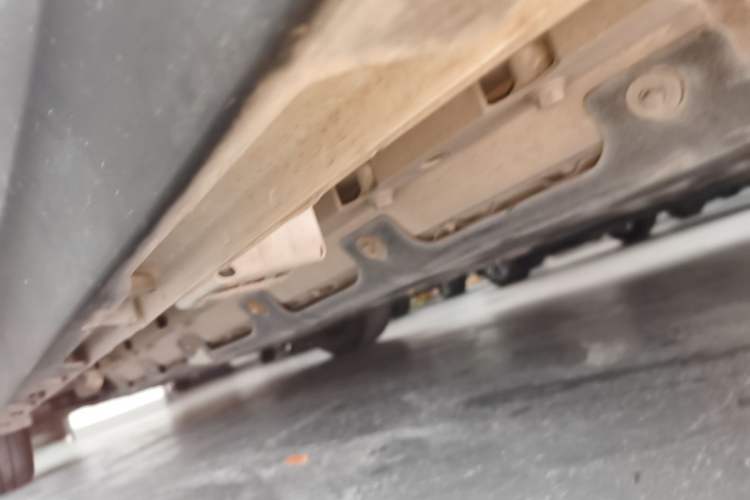 Used AION Y 2022 70 Intelligent Edition Lithium Iron Phosphate Left Side Sill