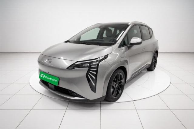 Used AION Y 2022 Plus 70 Tech Edition