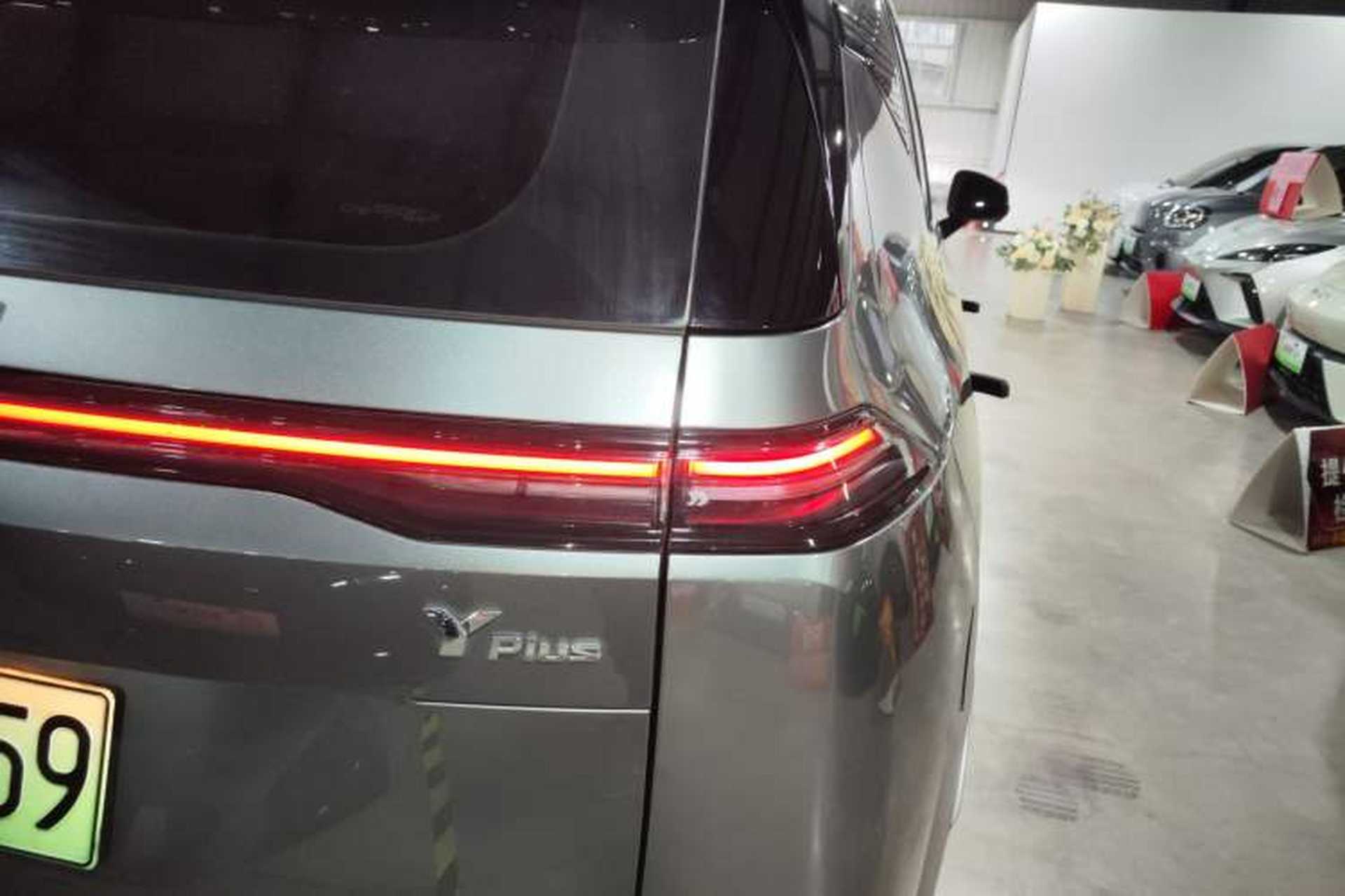 Used AION Y 2022 Plus 70 Smart Edition Right Rear Taillight
