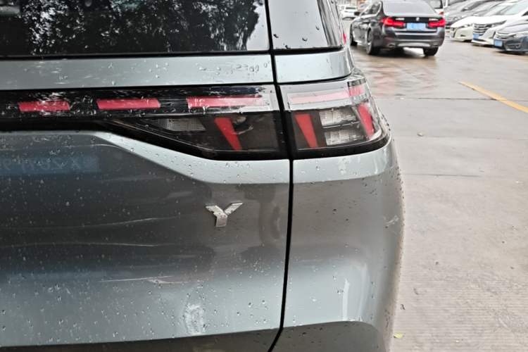 Used AION Y 2022 70 Enjoyment Edition Lithium Iron Phosphate Right Rear Taillight