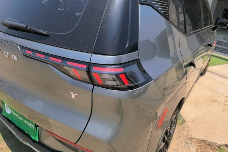 Used AION Y 2022 70 Intelligent Driving Version Lithium Iron Phosphate Right Rear Taillight