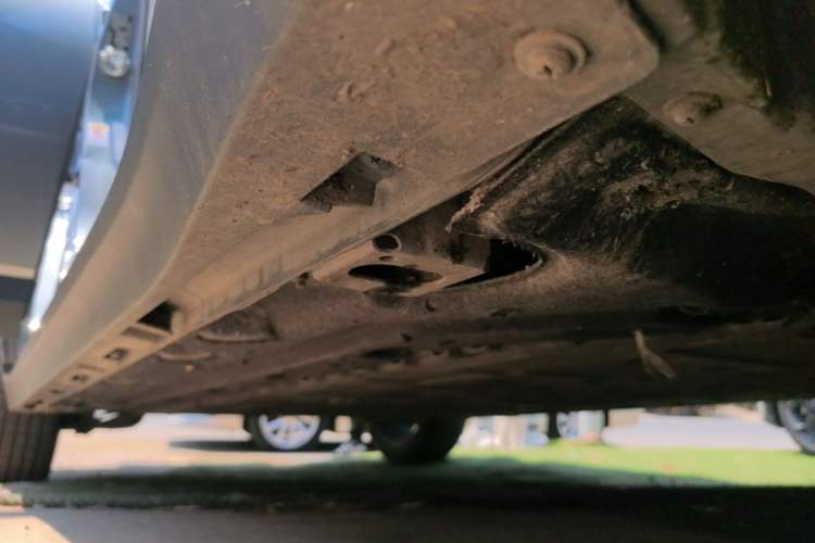 Used AION Y 2022 70 Intelligent Driving Version Lithium Iron Phosphate Right Side Sill