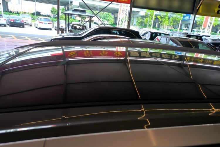 Used AION Y 2022 Plus 70 Smart Edition Roof