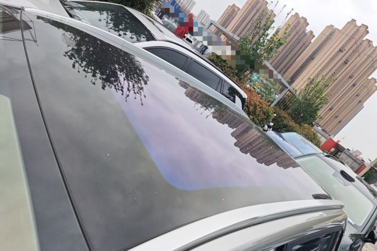 Used AION Y 2022 Plus 70 Smart Edition Roof