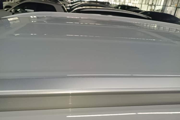 Used AION Y 2022 Plus 70 Smart Edition Roof