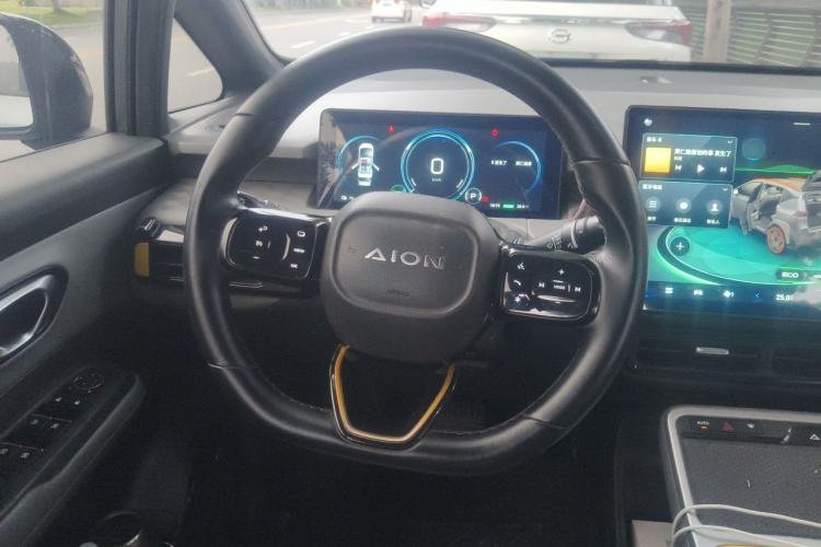 Used AION Y 2022 80 Ultra-Long Range Edition Steering Wheel