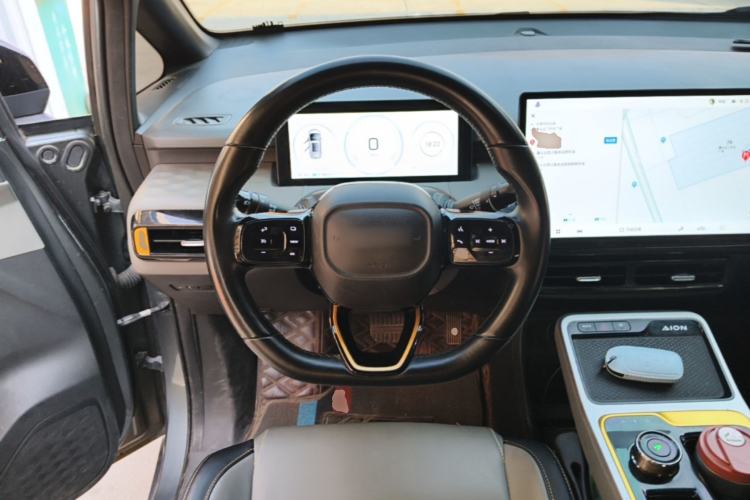 Used AION Y 2022 70 Executive Edition Lithium Iron Phosphate Steering Wheel