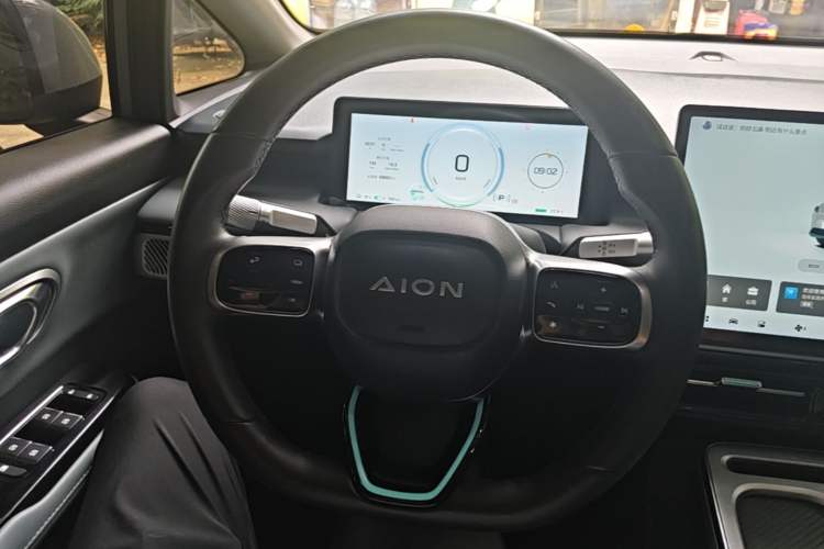 Used AION Y 2022 Plus 70 Smart Edition Steering Wheel