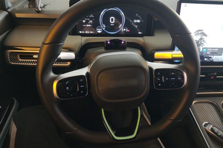Used AION Y 2022 Plus 70 Tech Edition Steering Wheel