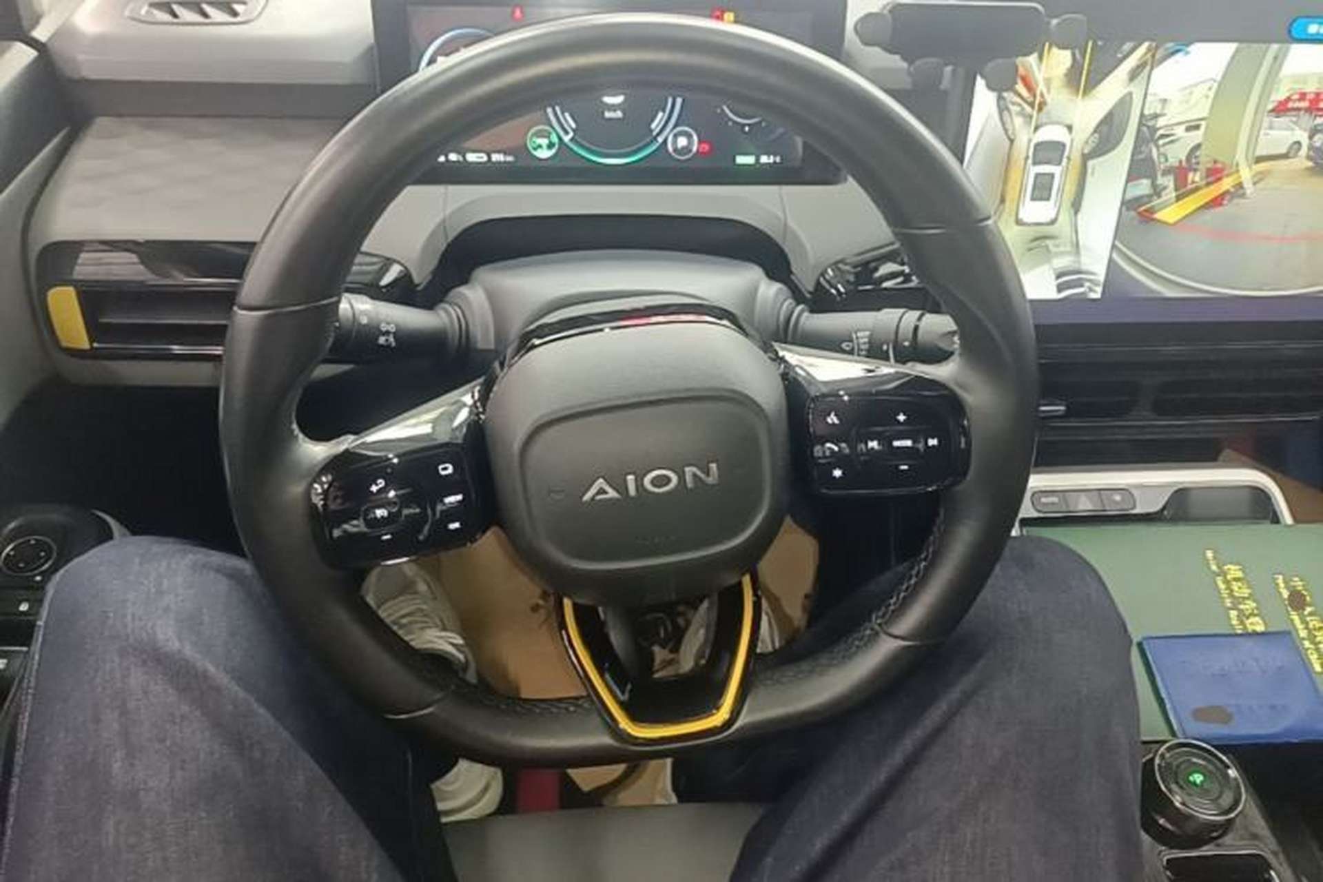 Used AION Y 2022 70 Enjoyment Edition Lithium Iron Phosphate Steering Wheel