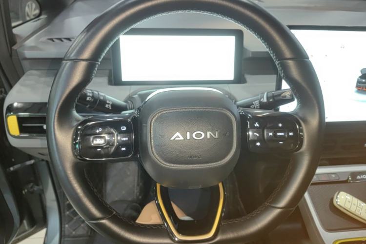 Used AION Y 2022 Plus 70 Enjoy Edition Steering Wheel