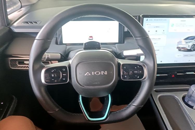Used AION Y 2022 Plus 70 Tech Edition Steering Wheel