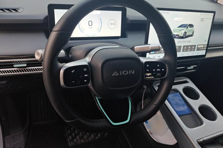 Used AION Y 2022 Plus 70 Enjoy Edition Steering Wheel