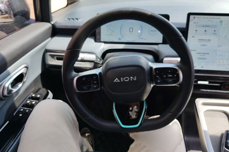 Used AION Y 2022 Plus 80 Enjoy Edition Steering Wheel