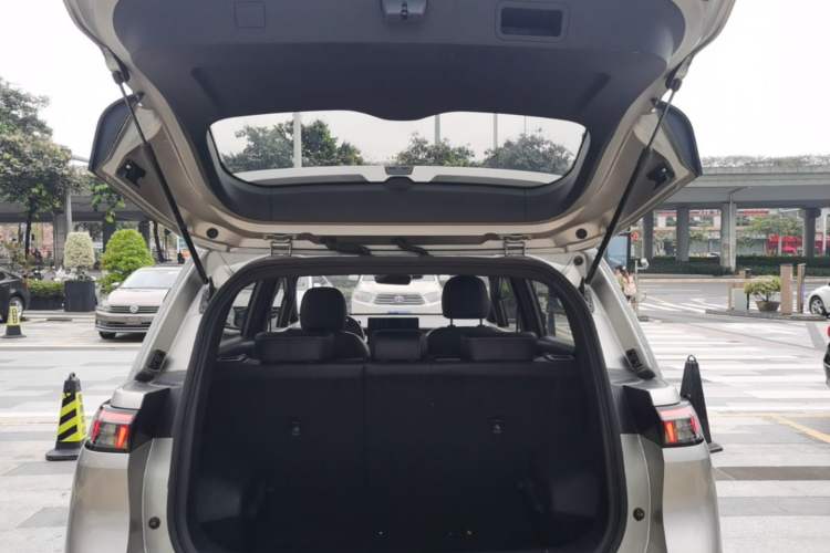Used AION Y 2022 70 Intelligent Edition Ternary Lithium Trunk