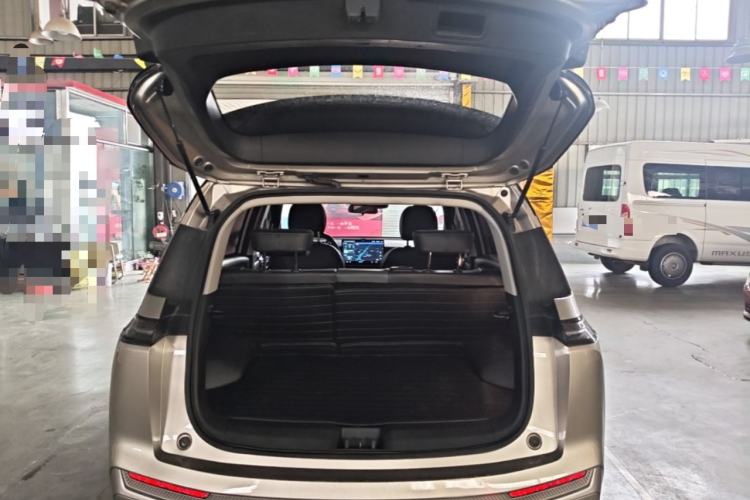 Used AION Y 2022 Plus 70 Smart Edition Trunk